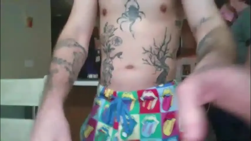 itskobe101 — Cum make me nut (: