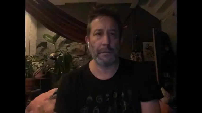 lamourr — Lamourr's room