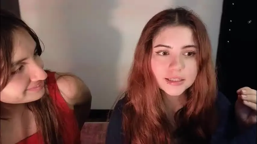 leah_moon11 — GOAL: Sexy Dance [62 tokens remaining] Welcome to my room! #feet #sknny #lovense #lesbian #latina