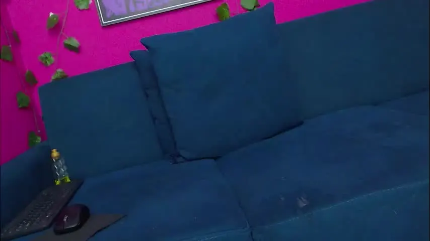 loli_girl_hot1 — "welcome to my room, i am here for fulfill your fantasy, make me wet - Multi-Goal : squirt #18 #latina #anal #squirt #daddy #OhMiBod" [455 tokens remaining]