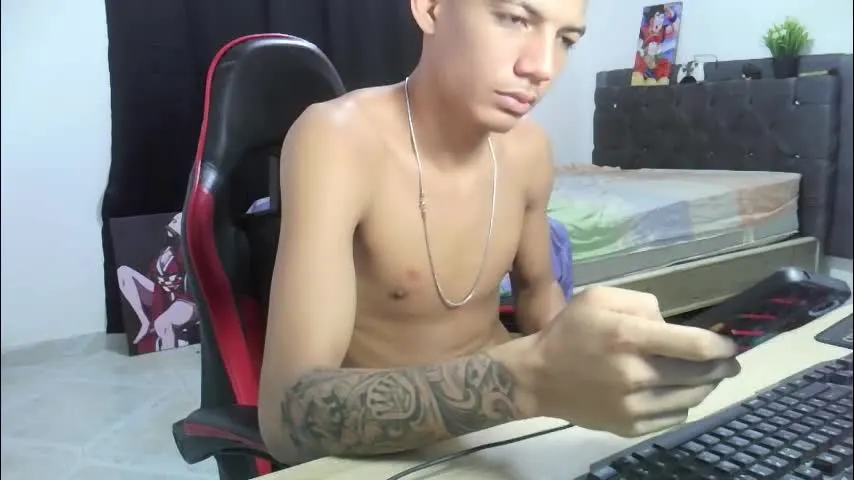 nerek_master — #findom #pvt #master #bigcock #ATM #cum [777 tokens remaining]