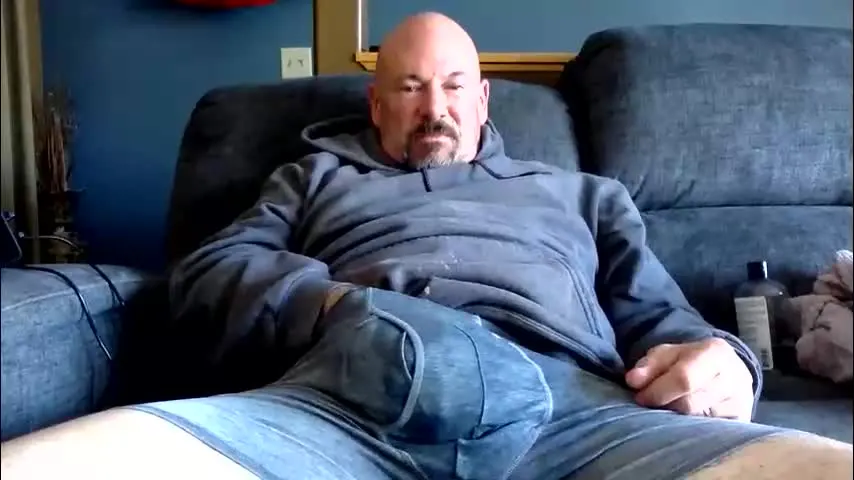 perfectcockdaddy — Goal: naked cock play #daddy #bigcock #horny - Next Goal: naked cock play