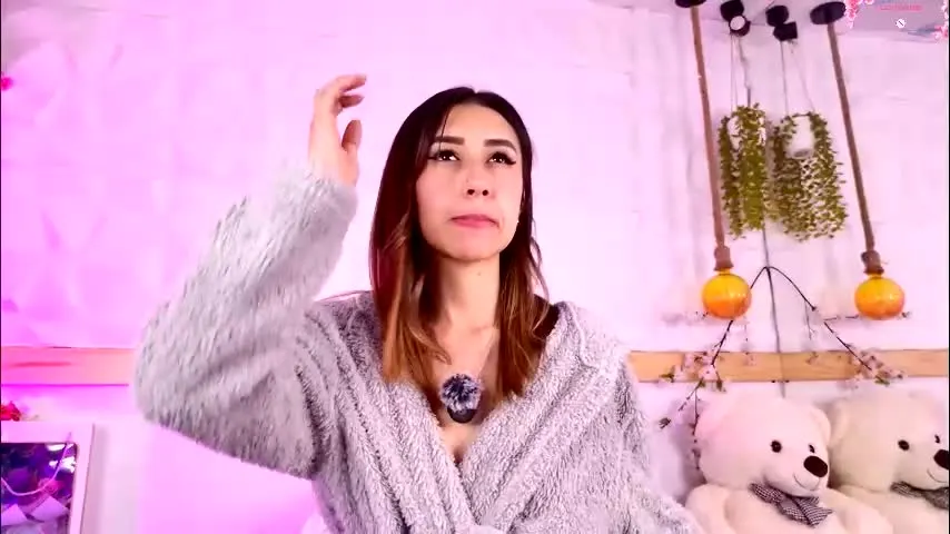 sopphiaa_payton — GOAL: Sexy walk in heels [157 tokens remaining] Let yourself be seduced by my curves while little by little I take off my clothes #fuckmachine #smalltits #anal #petite #ahegao