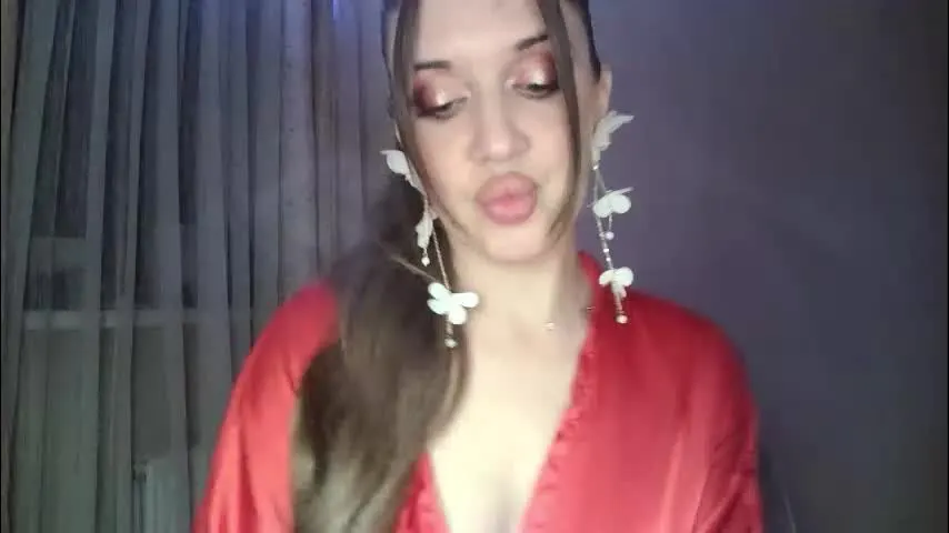 velvetrich8 — Sexy hot dance [200 tokens left] \ #new, #shaved, #bigtits, #cum, #feet