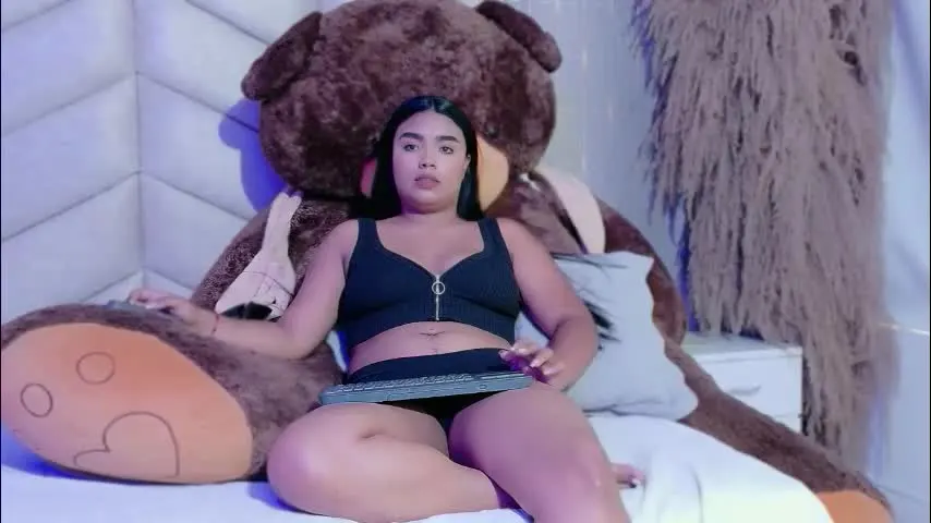 zahara_2005 — Show boobs [30 tokens left] My first day on air #new #curvy #c2c #bigass #bigboobs