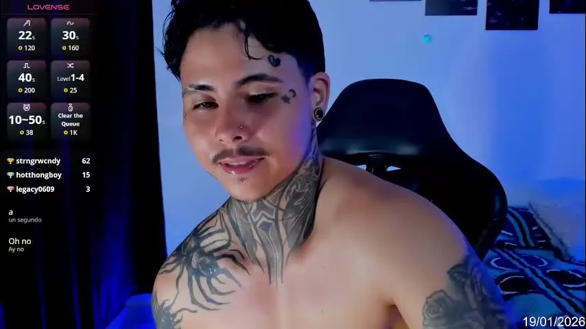 777_stefantransmen — male pussy open close to the camera [140 tokens left] #bigclitoris #lovense #squirt #transman #pvt