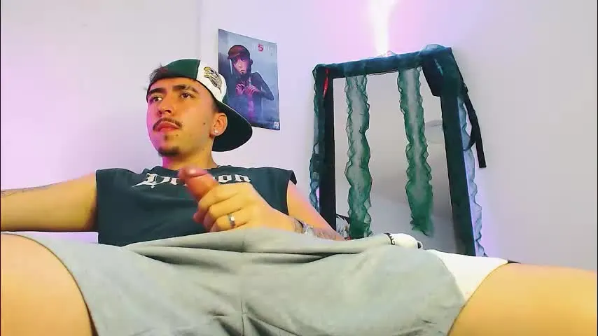 liamty_luxor — FULL NAKED [146 tokens remaining]