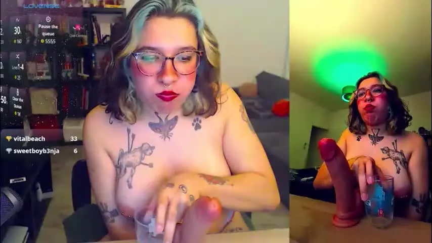 nienienanana — Come play with me ! #french #saliva #transgirl #oral