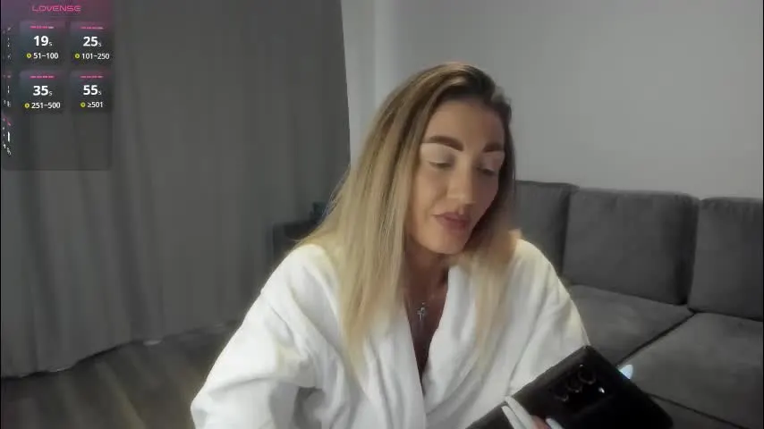 rossana_doll — 💖welcome lovely, glad to see u💖play w sweet pussy💖 - Multi Goal: Get me wet with every goal [111tk each Goal] #squirt #bigass #milf #mature #smoke