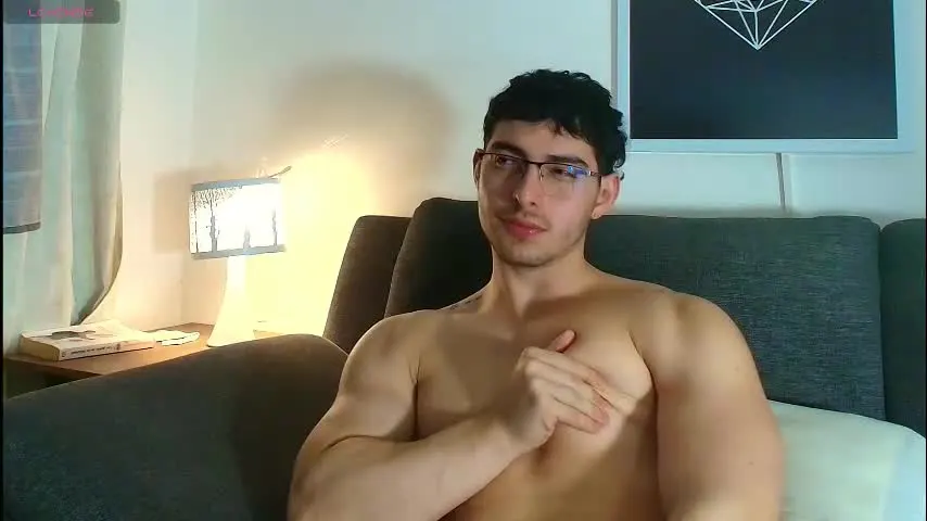 thomylov — GOAL: MAKE ME CUM [1350 tokens remaining] Hi! thank you for the support! #lovense #bigcock #hairy