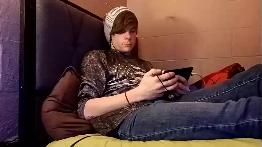 tylerlee199169 — Tylerlee199169's room) #Hot #young #Emo #Teen