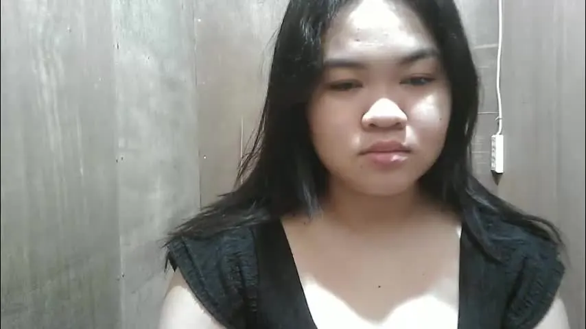 urgirlb0obiies321 — lets play :> #new #pinay #young #chubby #asian #natural [1499 tokens remaining]
