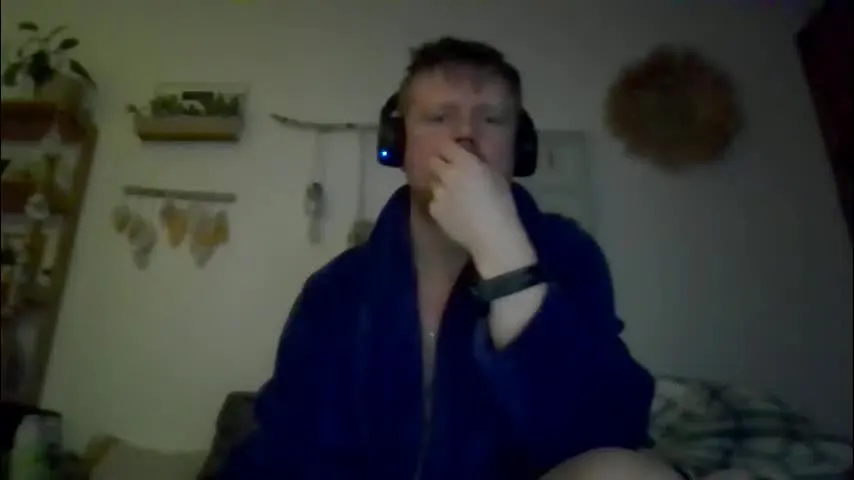 ciasnsyrize1996 — I LOVE MOMS, I LOVE WOMANS !!!! #naked #young #horny