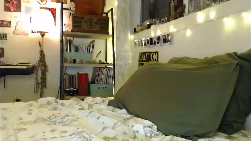 cypresskneez — petite redhead PAWG in a silly mood ;p #redhead #pawg #curvypetite #hairy #bush