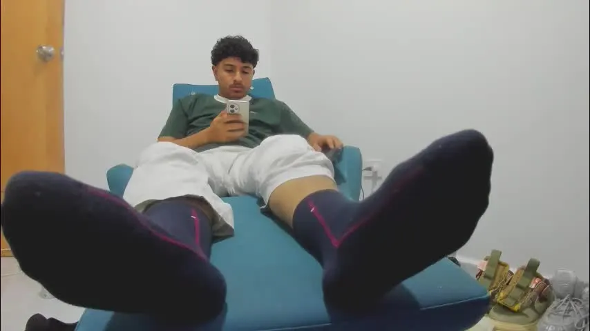 galvis_bbc — Galvis_bbc's room #feet #master #findom #dirty #cashpig