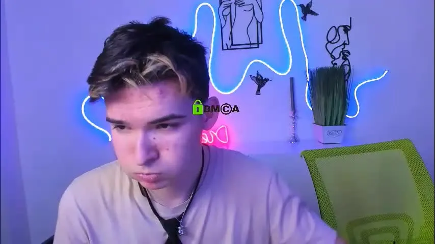 veldi_to — for a new tattoo #19 #sph #pvt #c2c #dirtytalk [1499 tokens remaining]