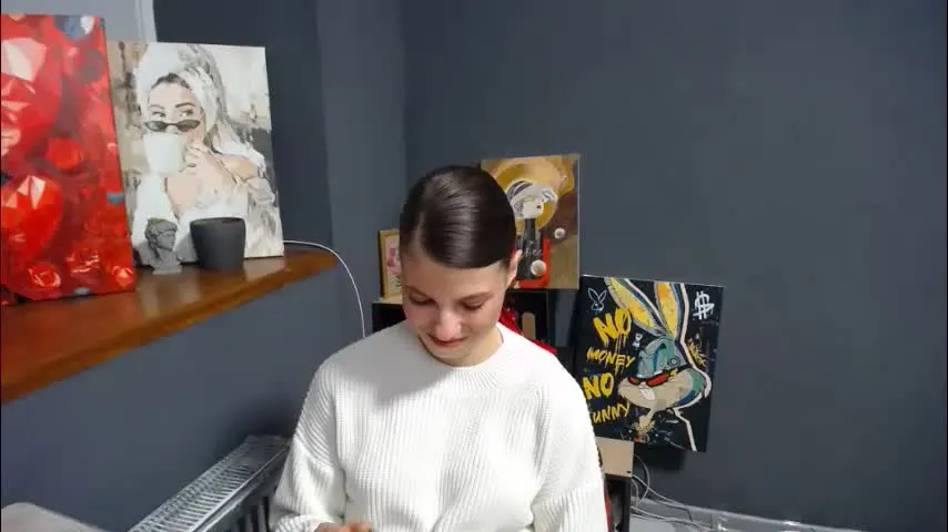 tiny_felicity — Let's put on an interesting and hot show together.. #new #tease #pvt #striptease #c2c [1000 tokens remaining]