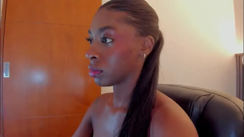 abigail_montoya — i am Abi 🍭pvt open🍭 I love enjoying and wetting - Multi Goal: show ass + oil [69tk each Goal] #pvt #ebony #lovense #deepthroat #latina