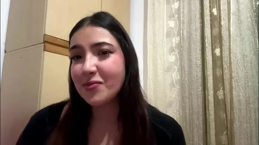 madisonrudy — Teasing hair #new #shy #bigass #bigboobs #curvy [22 tokens remaining]