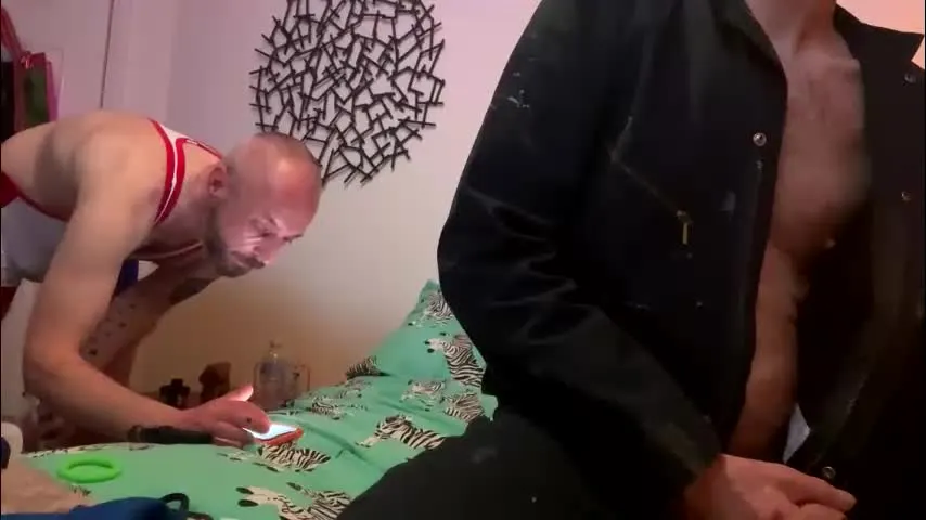 britishguys_xxx — britishguy_xxx