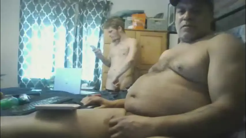 dragomoon70 — Dragomoon70's room.. .me and str8 roomie #party #smoke Not always watching my cam so just wait.. I'll respond