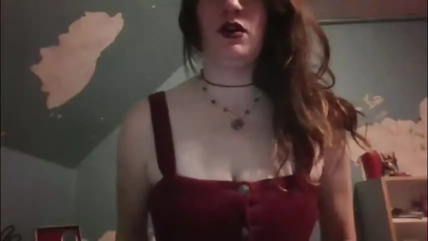 jacquelinestone56 — Kitty up close!!!!! #happynewyear #smoker #milf #married #bigboobs [0 tokens remaining]