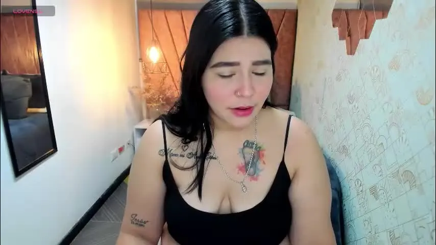 kelly__hot_ — THEY ARE A SUPER HOT GIRL LOOKING FOR FUN #teen #curvy #latina #squirt #new