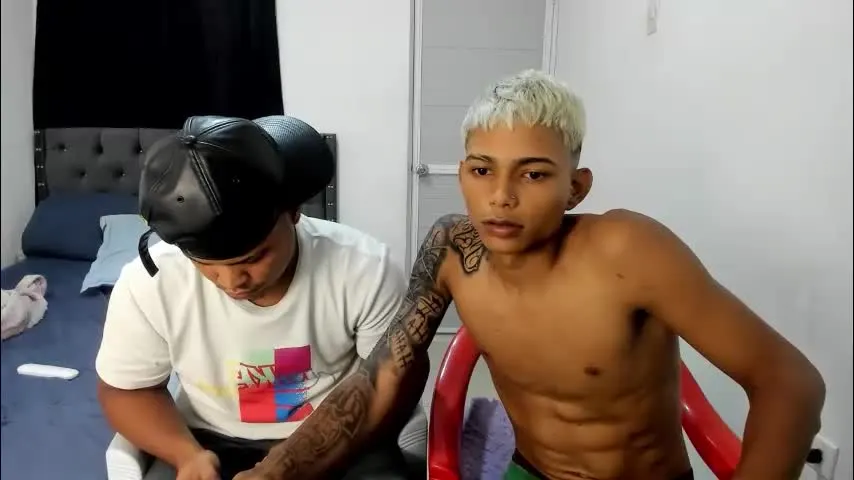 matt_master — #master #findom #ATM #new #asian I am new but I come with my mind very open! [2999 tokens remaining]