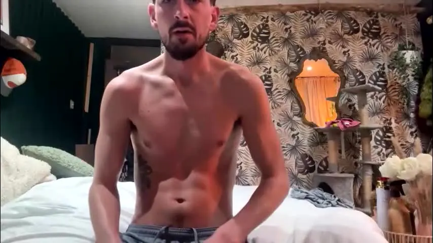 nakedbuilder23 — Naked Builder