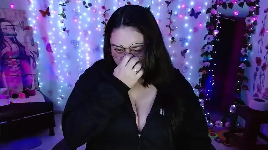 carol20_1994 — #bigboobs #squirt #bbw #latina