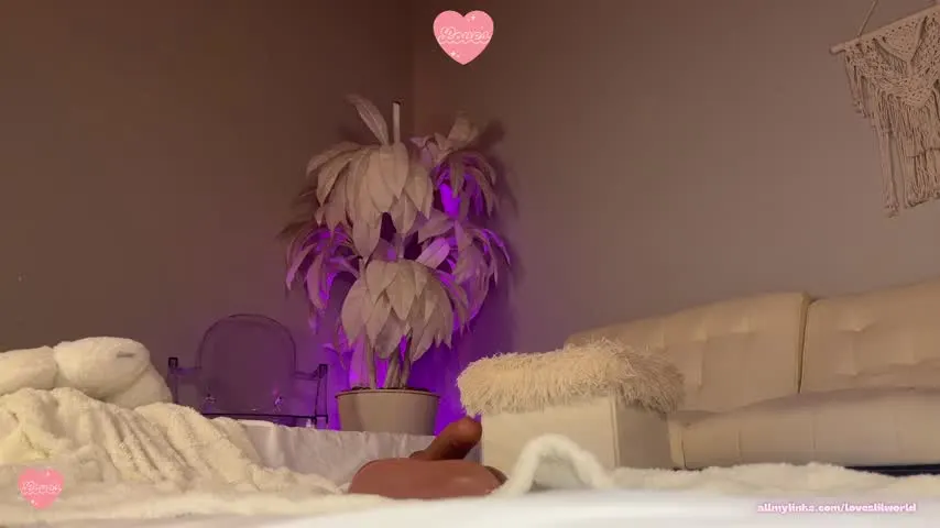 jinxy_loves — Im back 💗 #lovense ON ! 🎲 44tk = PRIZE + 9s 💦 25, 50, 100, 200, 300, 400, 500 FAVS (1111 #Squirt!) 💦 - All goals met! 💦😋😛 #blonde , #bigass , #natural , #american ,