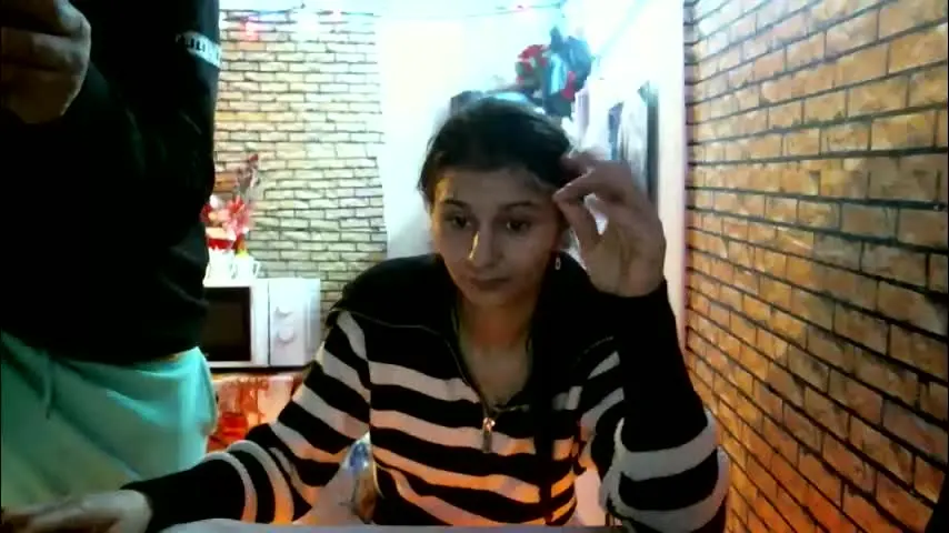 real_coupl3 — #hello #play #cum #squuirt #anal #dildo #lovense #controllovense #tipmenu #nakedplay #pvt #bdsm