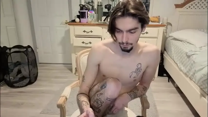 str8whiteboy21 — Edge & cum @ goal #straight #feet #private [1990 tokens remaining]