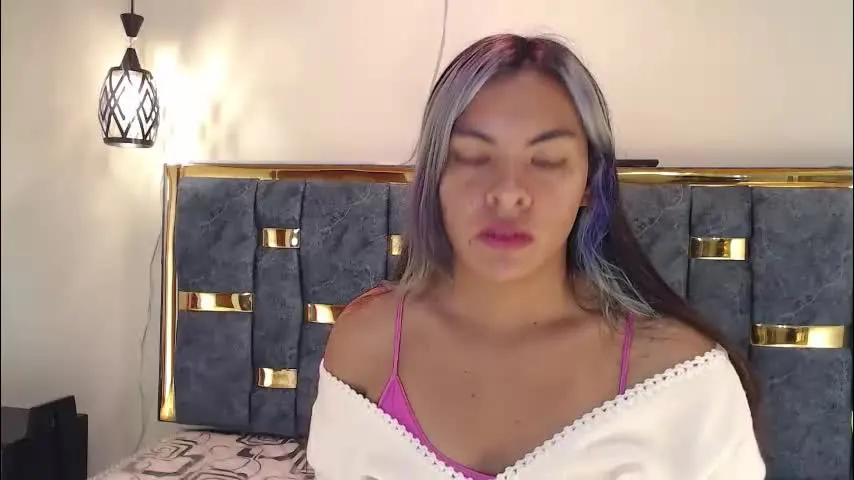 _cristal45 — ❤️ Full naked 💃 #latina #bigboobs #cute #teen #new [77 tokens remaining]