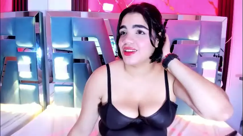 nini_foxxx — finger in pussy / Roll the dice! / Have you already added me to favorites? / Discount only this week #latina #bigass #young #cute #smalltits [100 tokens remaining]