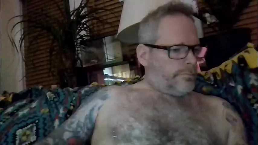 celtic_____ — Celtic_____'s room Working tokens get my attention