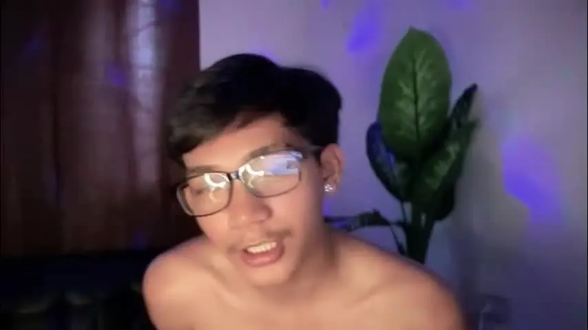 hotasian_jerome — Hi im a new here #bigcock #asian #Pitite #cumshow #pvt # [2884 tokens remaining]