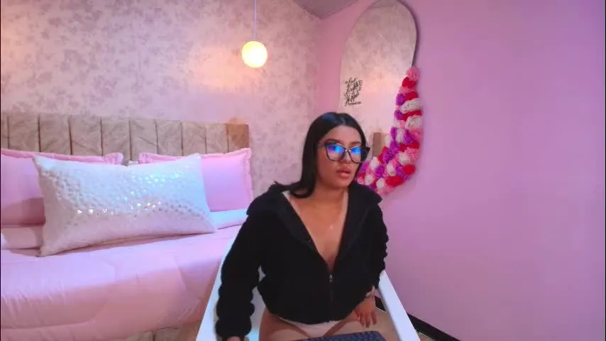 lovely_julls — Goal: Spank ass hard #new #18 #smallboobs #skinny #latina - Last Goal!