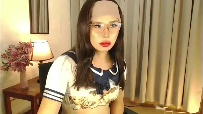 goldencleoxxx — Goldencleoxxx's room