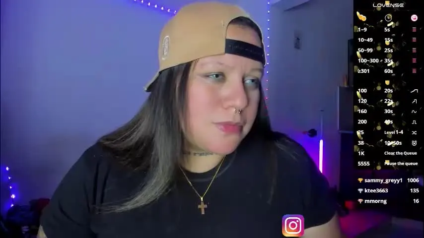 mariana_smittt — Let's play with my pussy ♥ #lesbian #bigass #bbw #tomboy #squirt [83 tokens remaining]