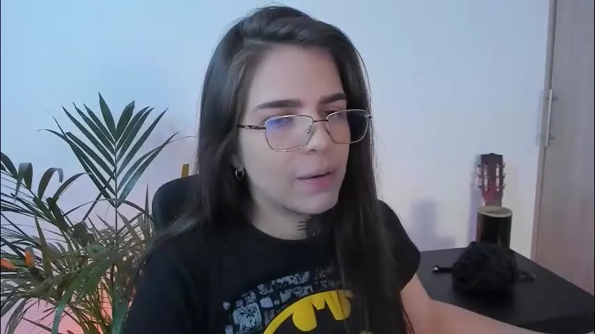 meurief — ✨✨✨New year, new standards, ready to break them?✨✨✨ #domination #bdsm #humiliation #slave #latex [1098 tokens left]