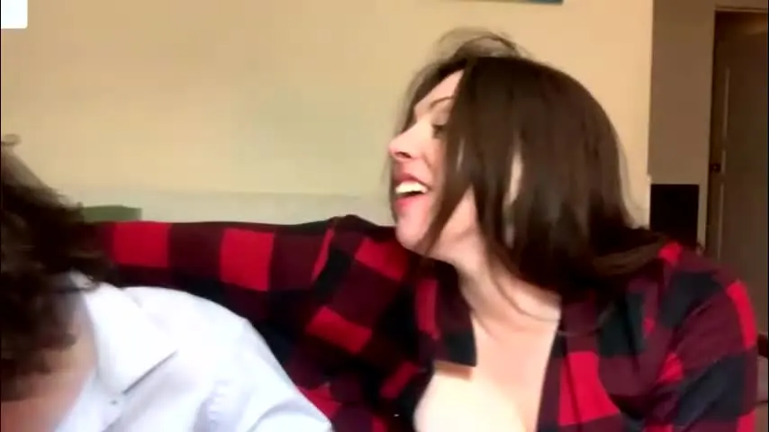 prettyandproblem — Shot and kiss [53 tokens left] #couple #Lovense #new #playful #PVT