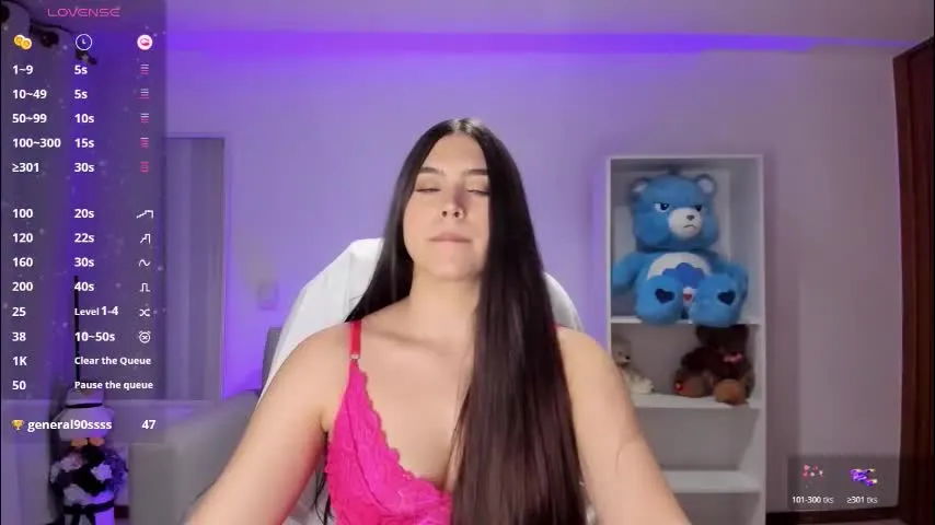 _wtdreamgirl — Striptease [483 tokens left] 🍭🍧 welcome to my room #latina #bigass #lovense #new #squirt