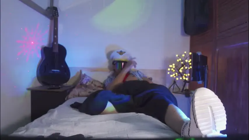 belamy_blaik_101 — Current Goal: 🔋POWER CORE FAILING blackout inminent Belamy ignites body tension - recharge🔥🍆 #gay #cum #new #18 at 200 tokens -- Next Goal: 🌬OXYGEN LEAKS suffocation risk Belamy regulates vital flow -