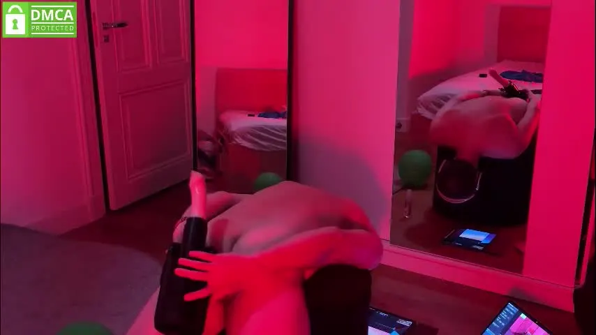 sexy_horney_mike — KIIROO : Device that vibrates longer at your tips and gives me pleasures #KIIROO