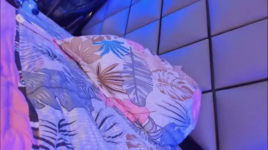 georginacute_ — GOAL: Delicious show CUM, much milk [699 tokens remaining] Enjoy the best show Latin #oil #private #tease #skinny #skinny