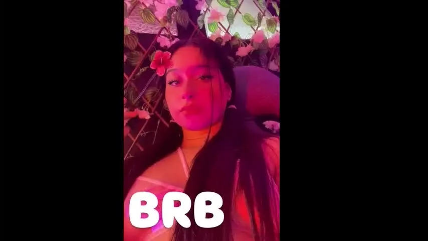 kassandra_foxxx — GOAL: Suck my fingers sexy [28 tokens remaining] Welcome to my room! #feet #bigass #redhead #smalltits #new