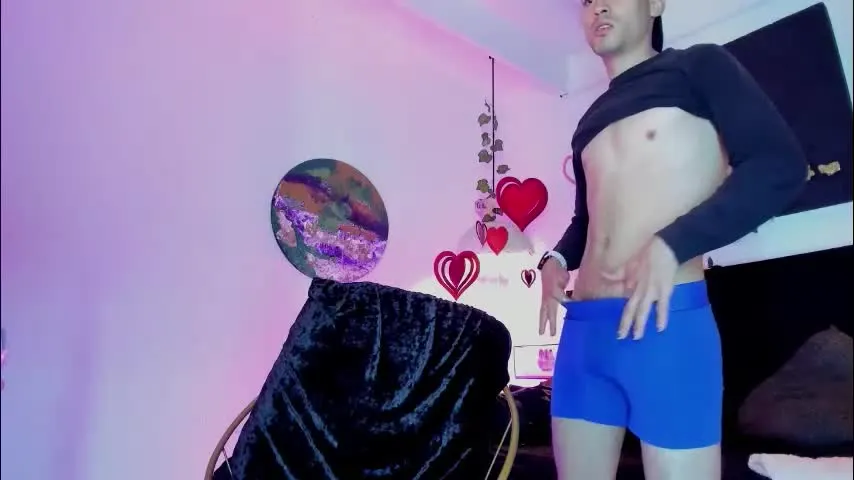 x_hermes — first day! goal: let's have fun [100 tokens remaining] i'm #18 years old and #new here #bigass #cum