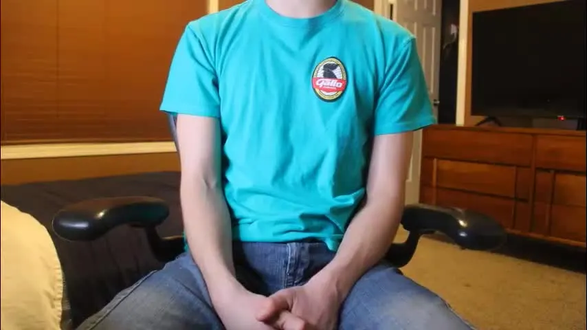 jjjjjfive — GET ME NAKED- shirt off [2660 tokens left] #bigcock #bigdick #teen #skinny #fit