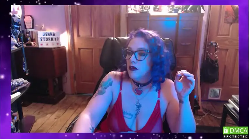 jennastorm19 — topless !!!!!!!! [478 tokens remaining]